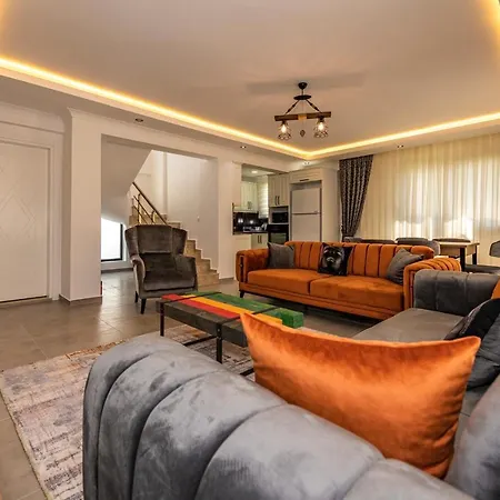 Salkım- 4 Bedroom In Oludeniz