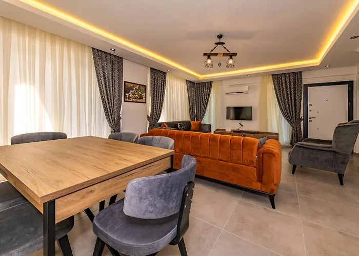 Vila Salkim- 4 Bedroom In Oludeniz Fethiye