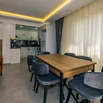 Salkim- 4 Bedroom In Oludeniz فيلة فتحية