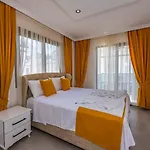 Salkim- 4 Bedroom In Oludeniz فتحية