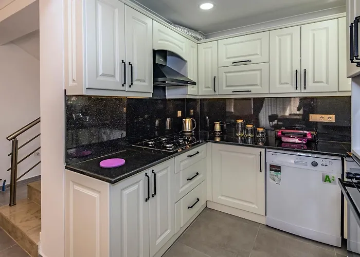 Вилла Salkim- 4 Bedroom In Oludeniz